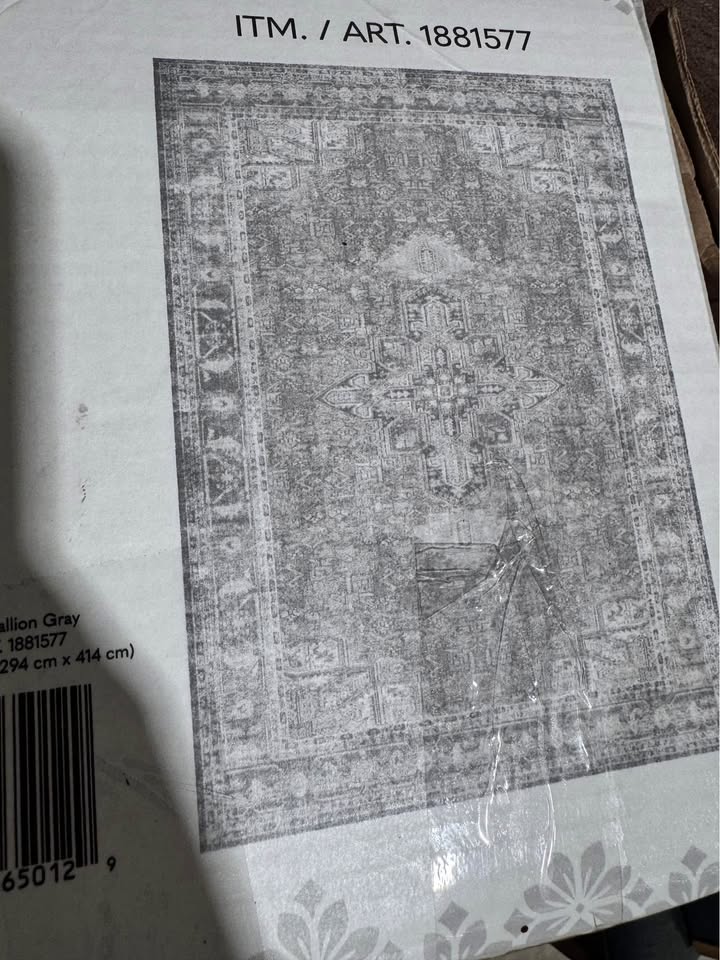 Apache Chenille Area Rug, Gilbert Gray, 9'8" x 13'7" - Image 2