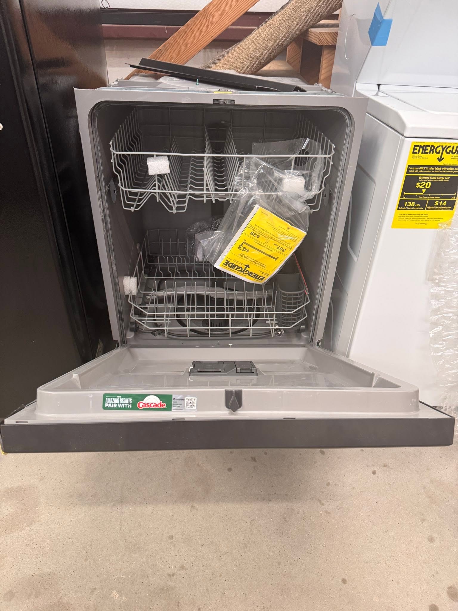 GE 24 in. Built-In Tall Tub Front Control Dishwasher in Stainless Steel with Sanitize, Dry Boost, 55 dBA - Image 2