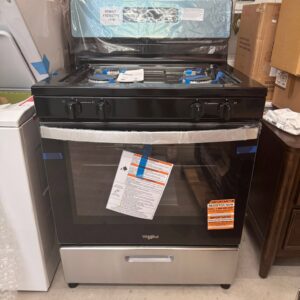 Whirlpool 30-in 4 burners 5.1-cu ft Freestanding Natural Gas Range
