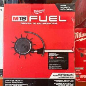 Milwaukee M18 FUEL QUIK-LOK Rubber Broom Attachment