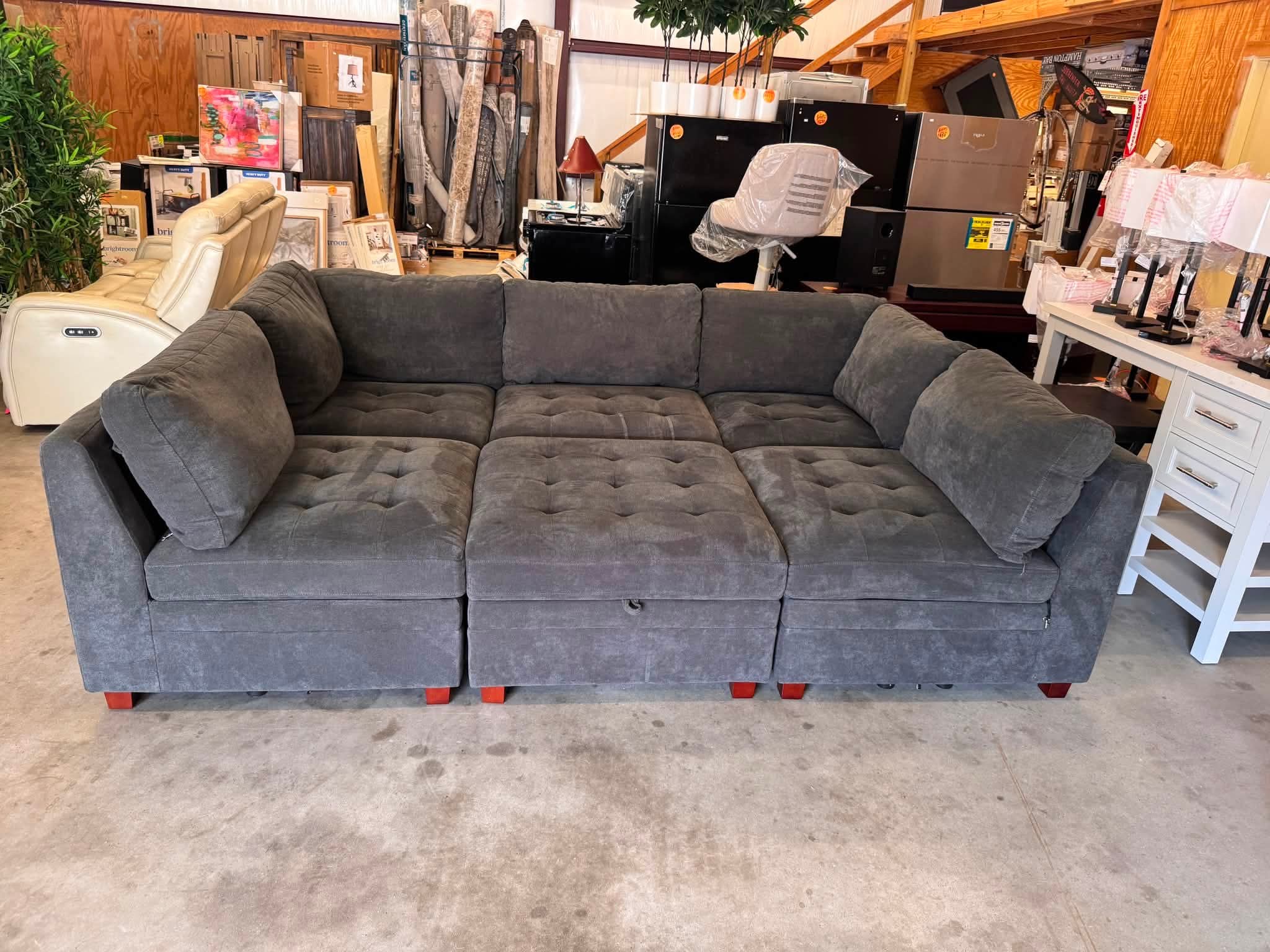 Thomasville Tisdale Modular Sectional 6-piece Dark Gray with Storage Ottoman - Image 4