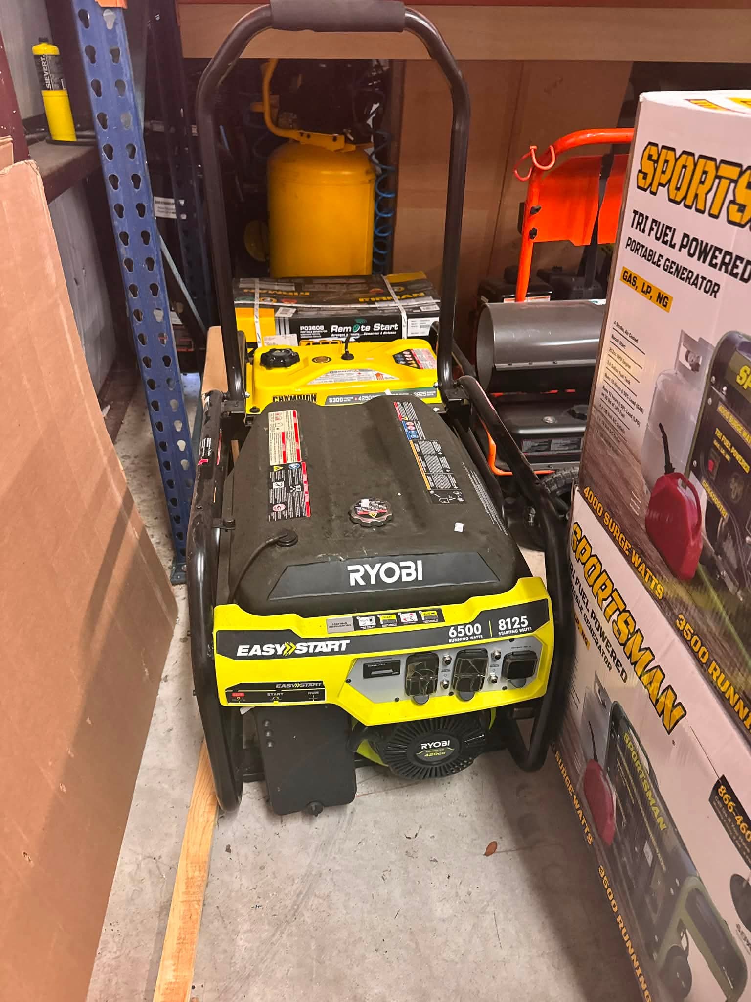 Ryobi 8125/6500-Watt Gas Powered Portable Generator With CO Detect Shutdown Sensor For Storms and Jobsites - Image 3