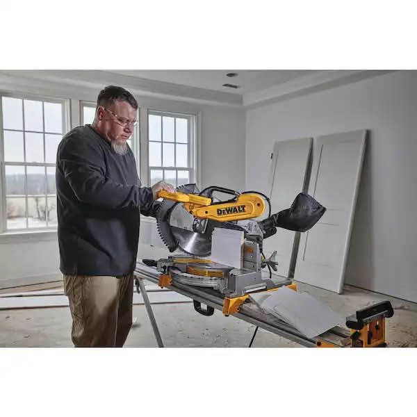 Dewalt 15 Amp Corded 12 in. Compound Double Bevel Miter Saw - Image 6