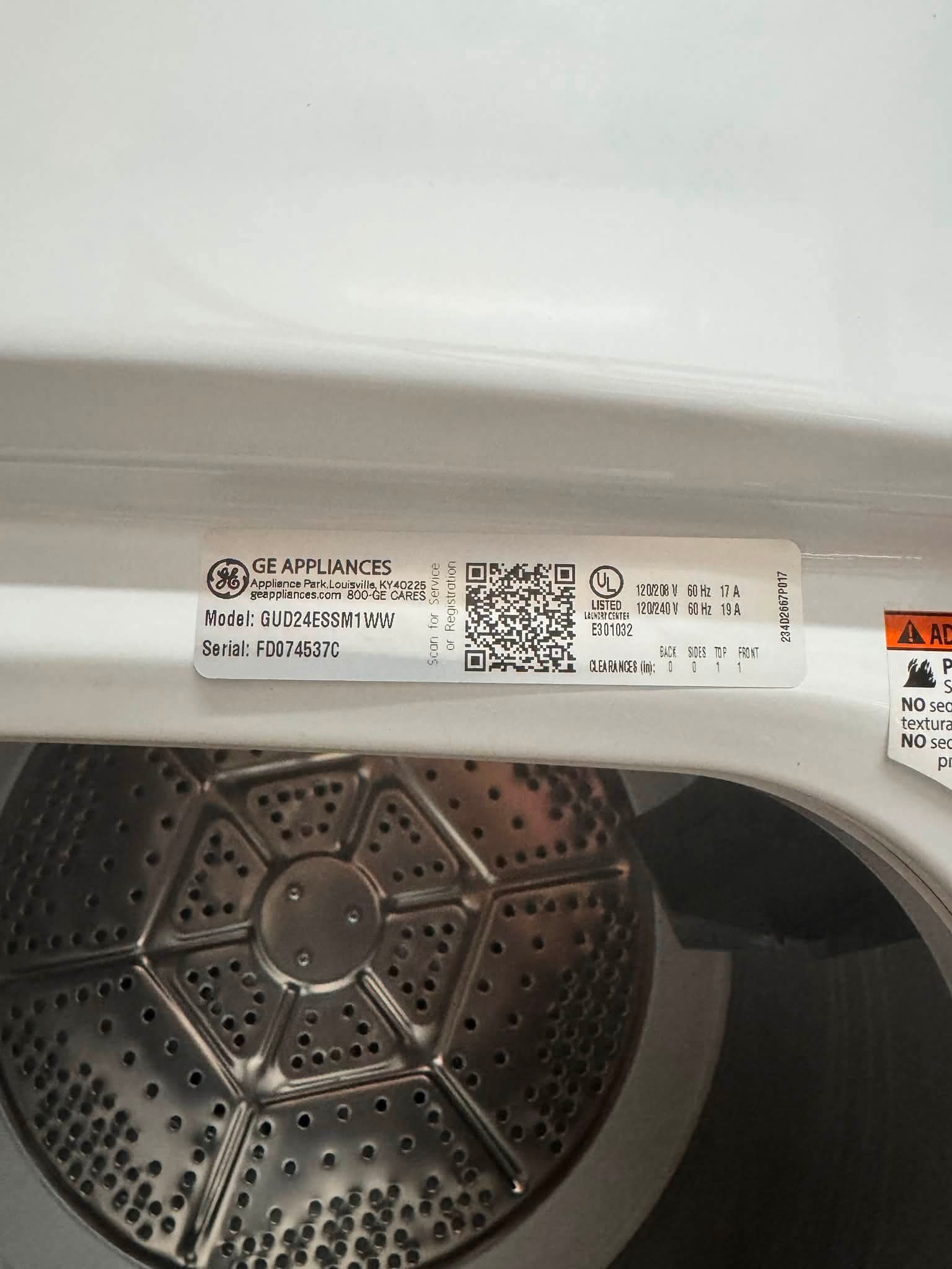 GE Unitized Spacemaker® 2.3 cu. ft. Capacity Washer with Stainless Steel Basket and 4.4 cu. ft. Capacity Electric Dryer - Image 5